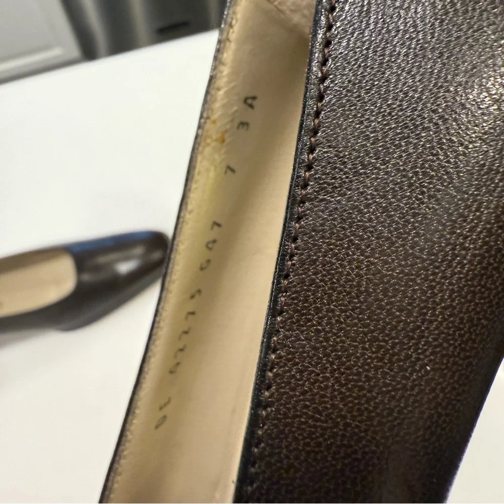 Salvatore Ferragamo Womens Pumps Expresso Leather Block Heel Sz 7 NEW